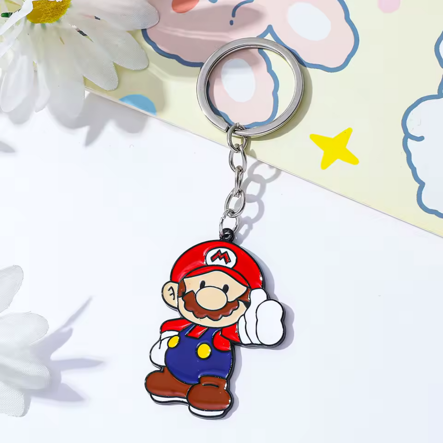 Super Mario Keychain - Made of metal alloy, for a solid and stylish look