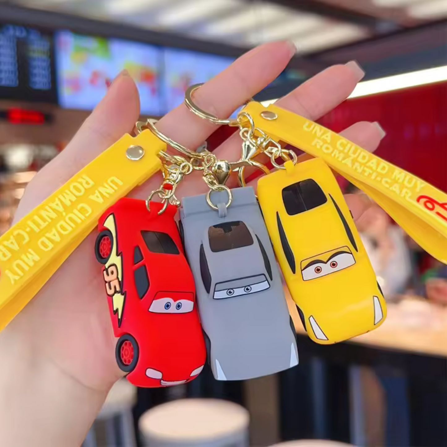 Porte-clé Cars – 3 modèles disponibles pour les fans de vitesse