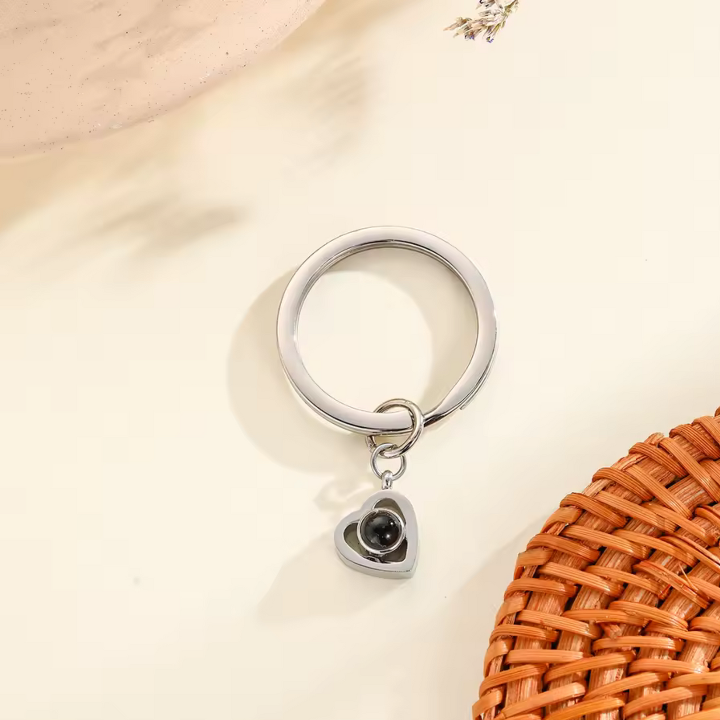 Personalized Photo Projection Keychain (3 colors available)