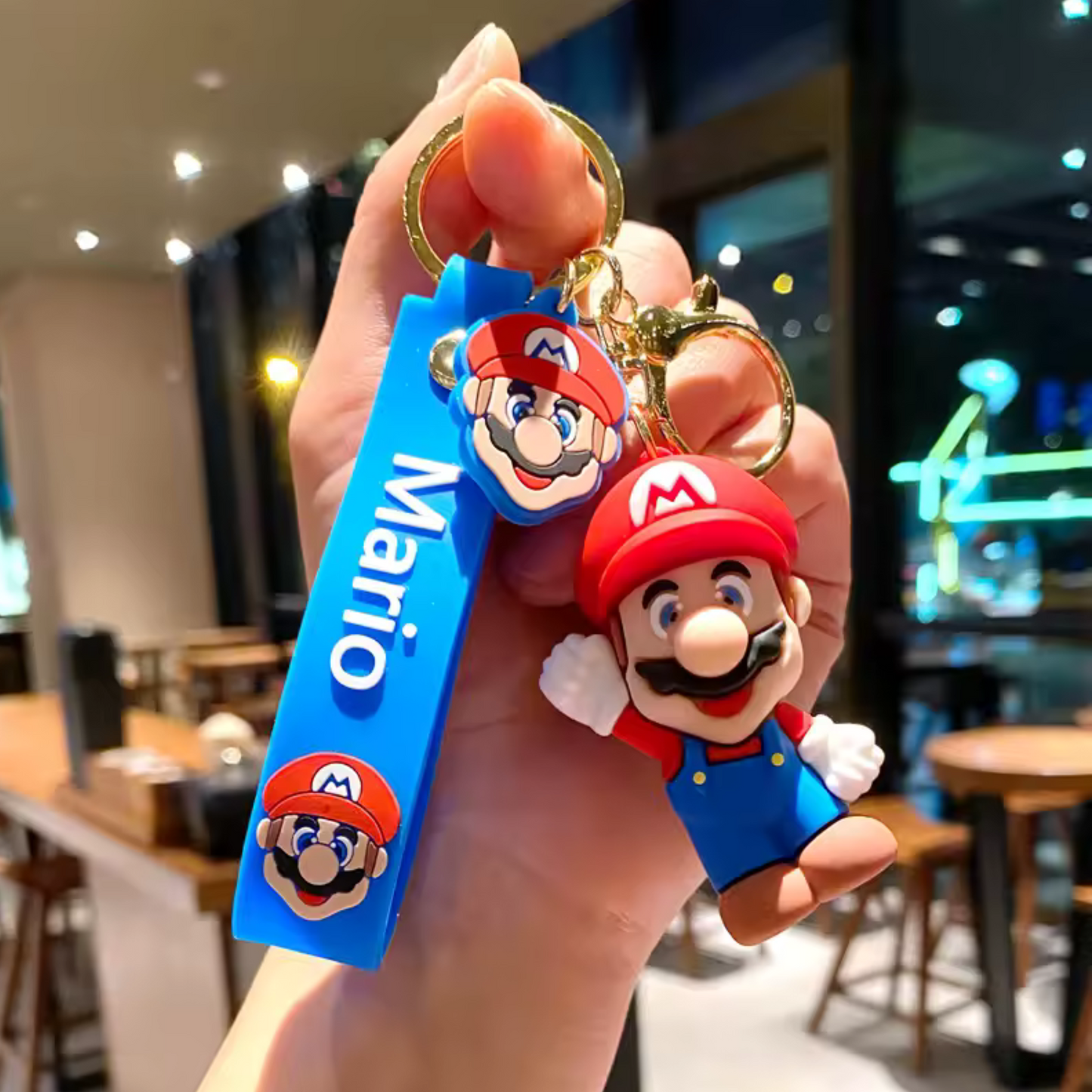 Porte-clé Mario en silicone (3 modèles disponibles : Mario, Luigi et Champignon)