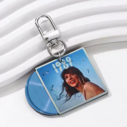 Taylor Swift Keychains – 7 Iconic Designs for Swifties!