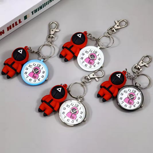 Triangle Guard Schlüsselanhänger mit Uhr – Squid Game inspiriertes Accessoire