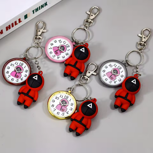 Triangle Guard Schlüsselanhänger mit Uhr – Squid Game inspiriertes Accessoire