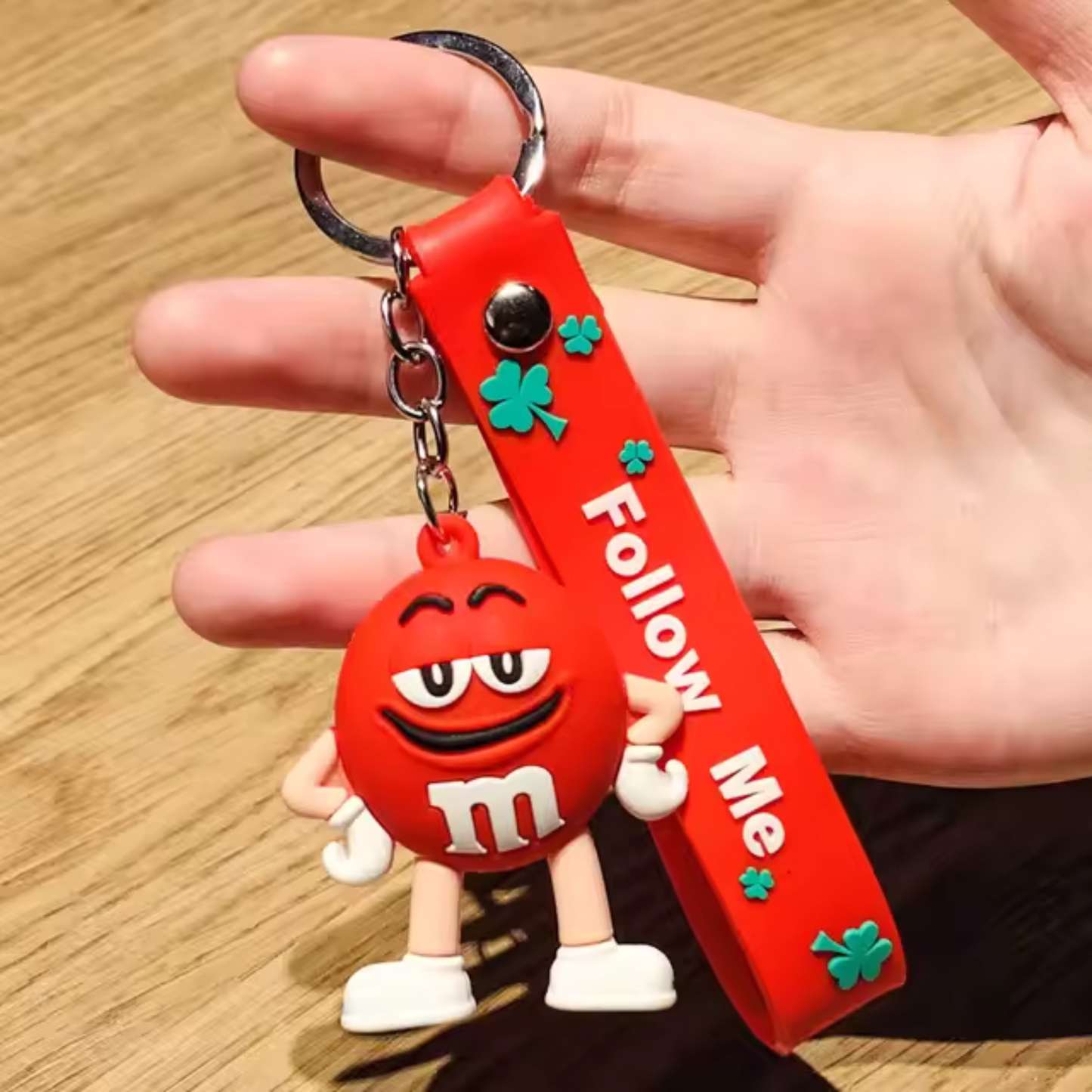 M&amp;M's Schlüsselanhänger – 4 lustige Farben: Rot, Gelb, Blau, Grün