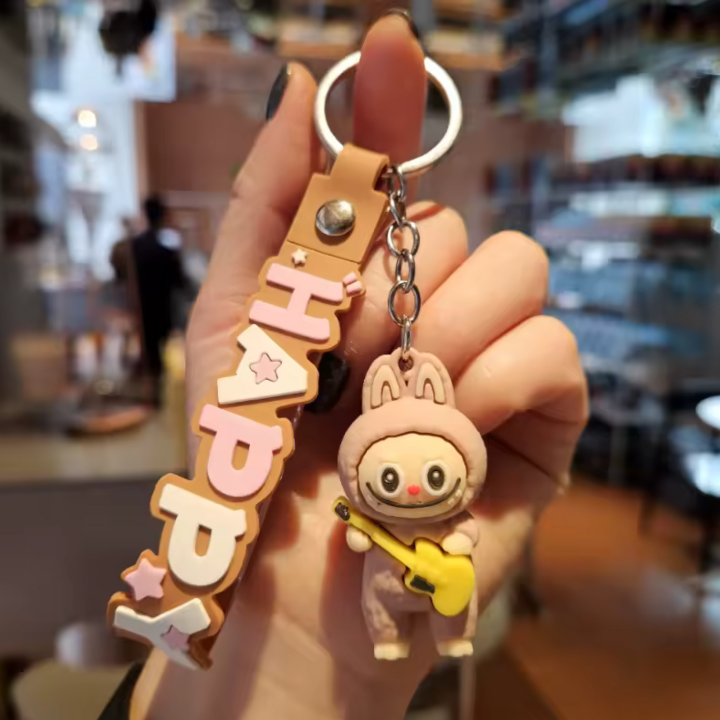 Porte-Clé Peluche Labubu Guitariste – Douceur Rembobinée