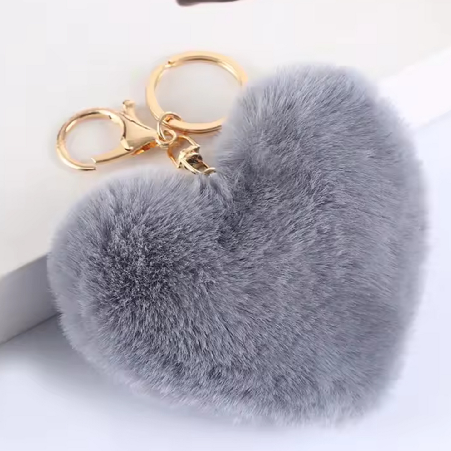 Porte-clé Pompon Cœur – 20 coloris tout doux à collectionner